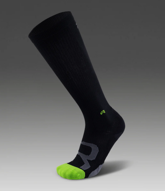 2XU: Recovery Compression Socks